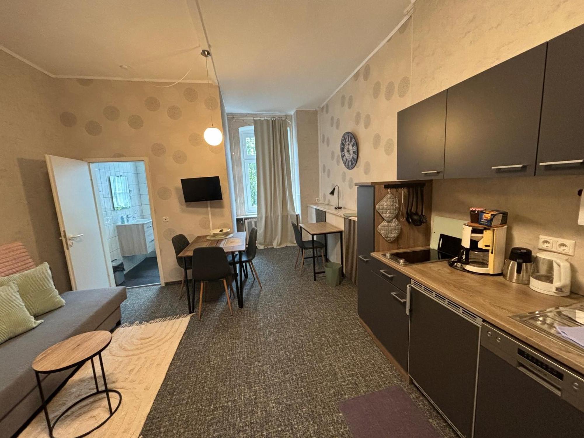 Apartments Starlight Hotel Wiesmann Бохум Экстерьер фото